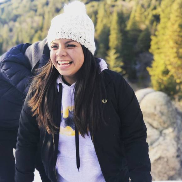 Meet your Posher, Adriana - Picture 1 of 1